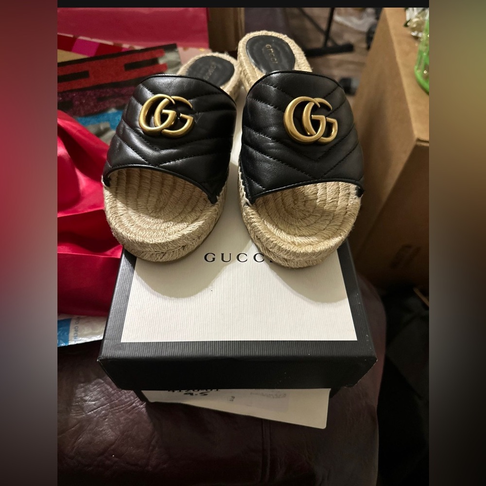 Gucci Leather Espadrilles/slides/sandals